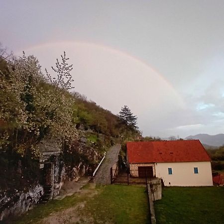 Konak Ugnji-Village Cetinje Exterior foto